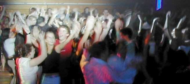 School Dance DJ System - Stick em up!